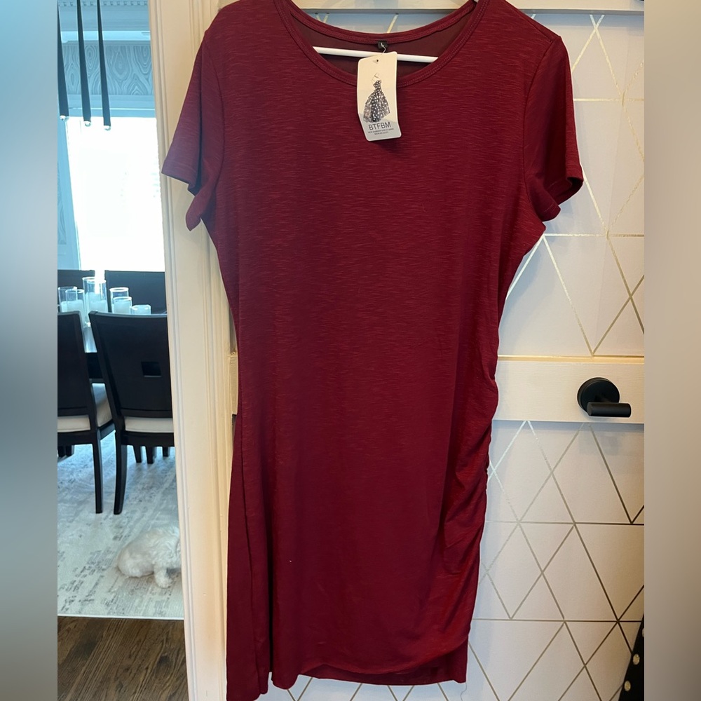 NWT maroon fitted dress LARGE